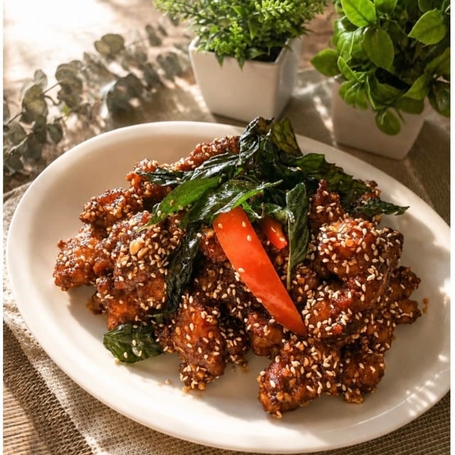 Crispy Garlic Chicken.
